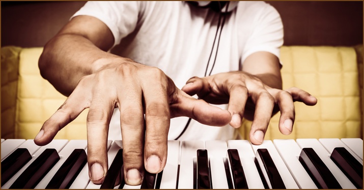 Seven Tips for Recording Great Keyboard Parts in the Studio